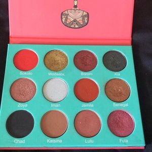 Juvias place eyeshadow